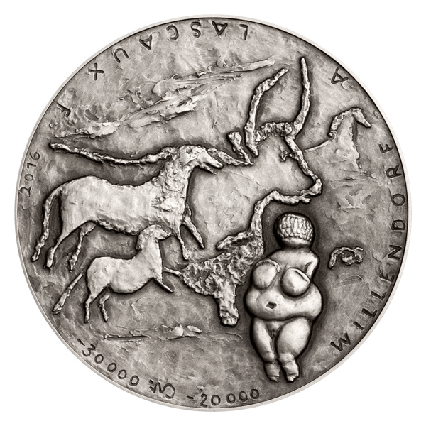 Stříbrná mince Poklady starých civilizací V. SK vysoký reliéf stand
